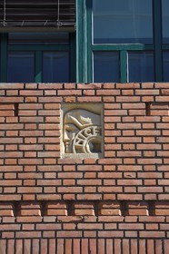 France, Alpes-Maritimes (06), Nice, la poste Thiers de style Art Déco construite en 1931 par l'architecte Guillaume Tronchet, seul immeuble en brique de la ville