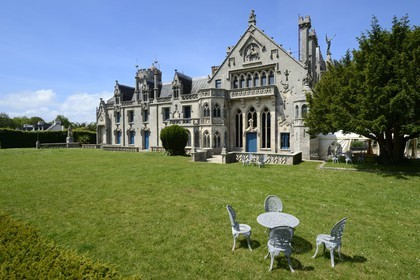 France, Finistere, Keriolet castle near Concarneau