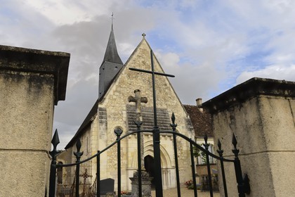 France, Loir-et-Cher (41), Saint-Jacques-des-Guérets, église romane Saint-Jacques construite au XIIème siècle