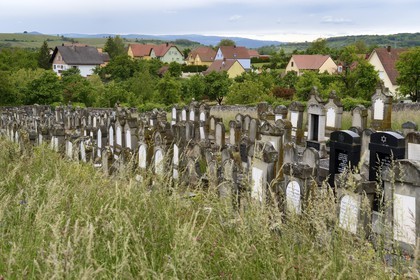 France, Bas-Rhin (67), Westhoffen d'où furent originaires les ancètres de Léon Blum ou encore de Michel Debré, le cimetière juif