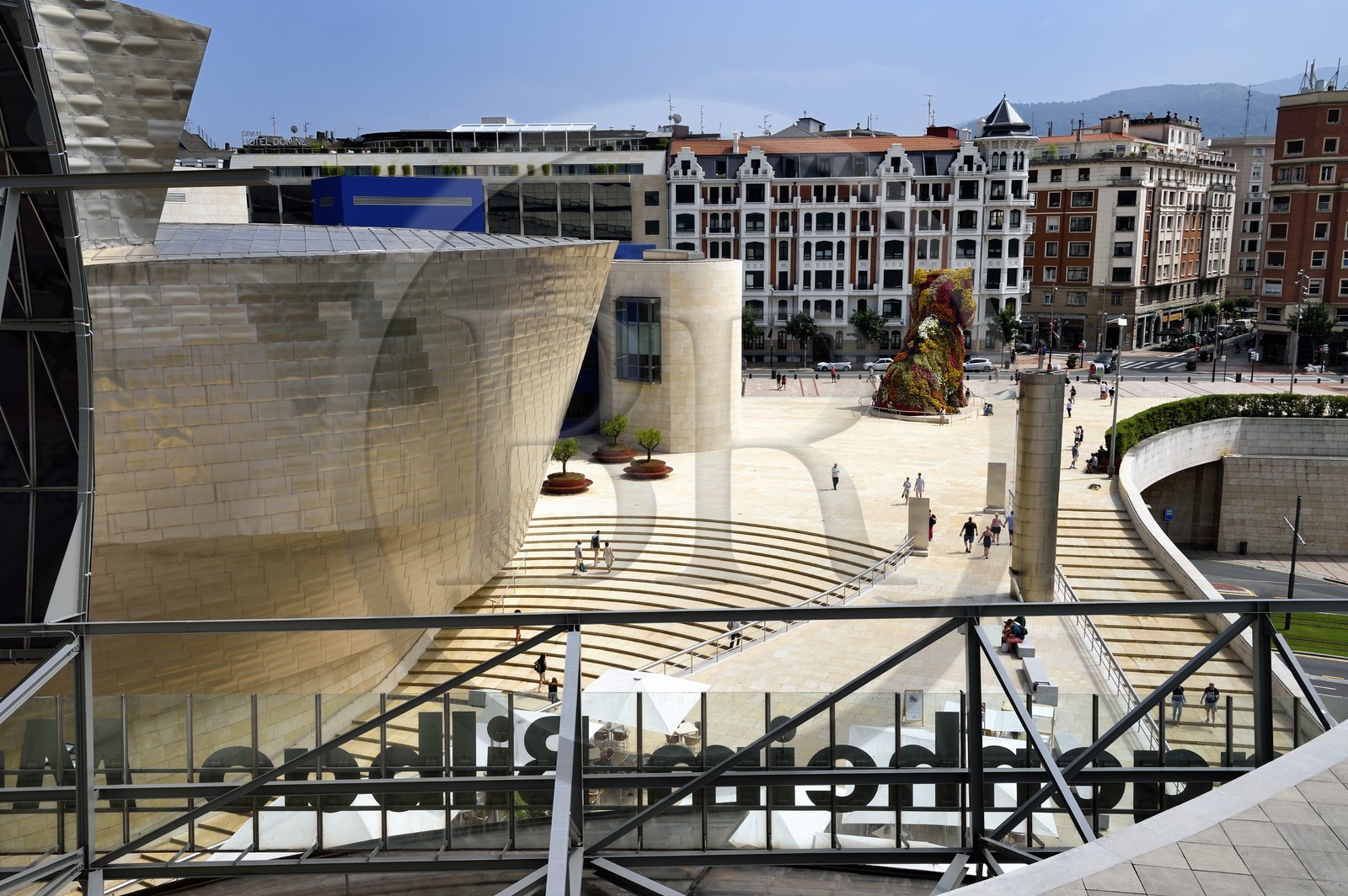 Espagne, Pays basque espagnol, Biscaye, Bilbao, le musée Guggenheim de l'architecte Frank Gehry