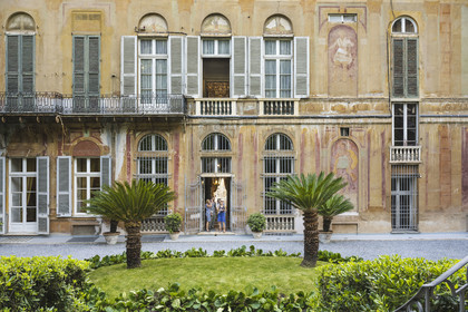 Italie, Ligurie, Gênes, palais des Rolli classés Patrimoine Mondial de l'UNESCO, le palazzo Interiano Pallavicino construit en 1567, la facade arrière dans les jardins