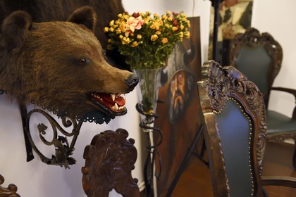 Romania, Transylvania, Cluj region, Turda, Hunter Prince Castle and Dracula hotel