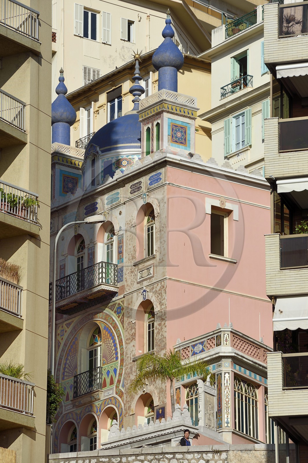 Principauté de Monaco, Monaco, quartier Moneghetti, Villa Danichgah de style persan sur le boulevard du Jardin Exotique Principauté de Monaco, Monaco, quartier Moneghetti, Villa Danichgah de style persan sur le boulevard du Jardin Exotique