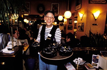 France, Nord, Lille, Aux Moules famous alehouse