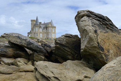 France, Morbihan, Quiberon peninsula, located on Pointe de Beg er Lann (or Pointe de la Lande), Chateau Turpault, the castle marks the entrance of the Cote Sauvage (Wild Coast)
