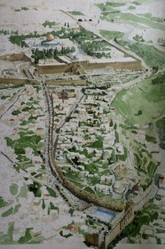 Israel, Jérusalem, ville sainte, la route en gradins  construite sous Herode 1er le Grand, chemin des pèlerins, allant du Mont du Temple à la piscine de Siloé