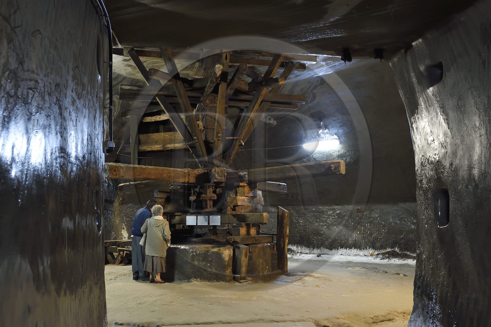 Roumanie, Transylvanie, région de Cluj, Turda, ancienne mine de sel de Turda dont l'exploitation a commencée à l'époque romaine, transformée en centre de loisirs et de santé, salle d'extraction datant de 1880