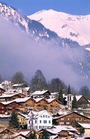 Switzerland, region of Bern (Bernese Oberland), Brienz on the lake side