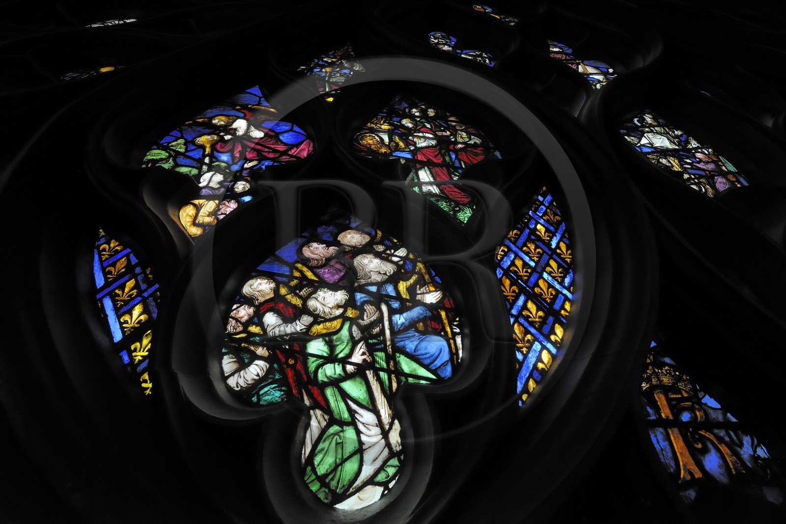 France, Paris (75), ile de la Cité, la Sainte Chapelle, la Chapelle Haute, détail d'un vitrail de la rosace