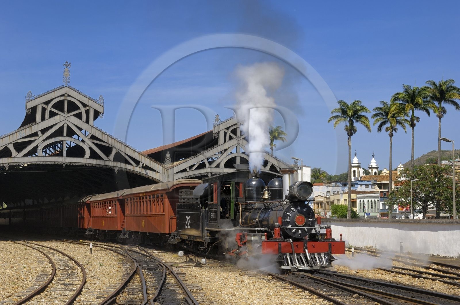 Brésil, Etat du Minas Gerais, gare de Sao Joao del Rei, le train vapeur Maria Fumaça qui fait la liason avec Tiradentes