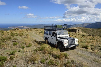 France, Haute-Corse (2B), Balagne, découverte du Giussani en véhicule 4x4 en utilisant des pistes
