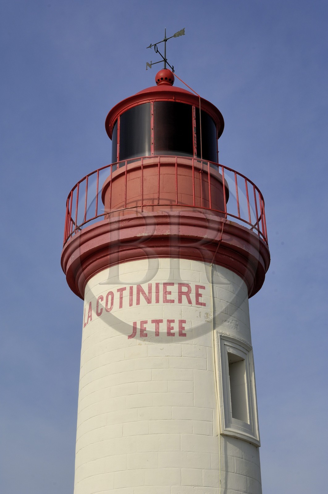 France, Charente-Maritime (17), Ile d'Oléron, port de la Cotinière, le phare