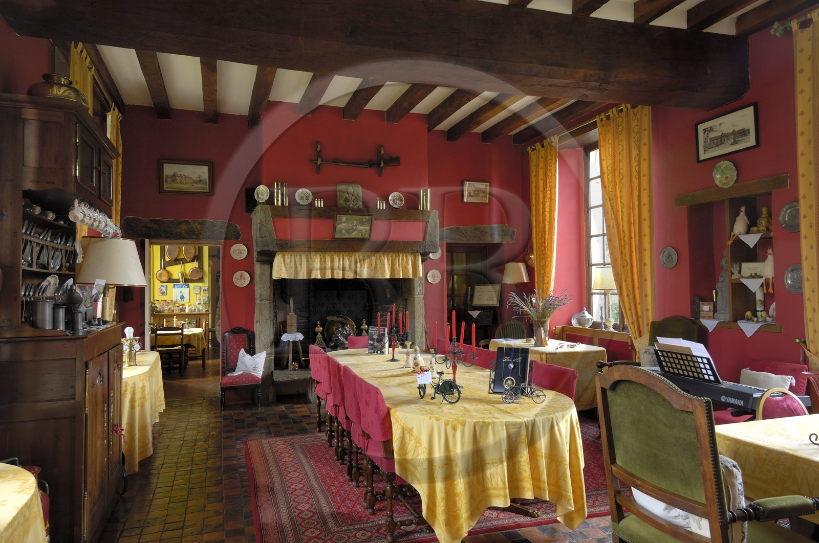 France, Manche (50), Hebecrevon, le château de la Roque, la salle à manger France, Manche (50), Hebecrevon, le château de la Roque, la salle à manger