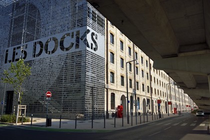 France, Bouches-du-Rhône (13), Marseille, Zone Euroméditerranée, quartier La Joliette, centre commerciel des Docks