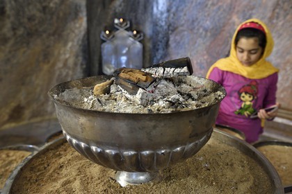 Iran, Yazd province, Chak Chak fire temple home of one of the most sacred mountain shrines of Zoroastrianism, the sacred fire, in the background the three lights for good thoughts, good words and good deeds