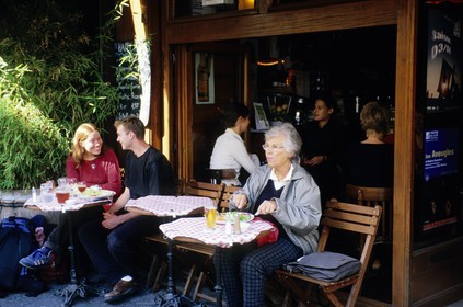 France, Paris (75), quartier du faubourg Saint-Antoine, Café-restaurant Chez Paul rue de Charonne
