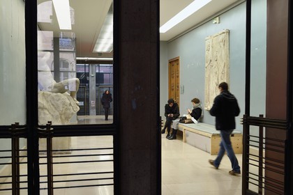 France, Paris, Saint Germain des Pres district, Ecole nationale superieure des Beaux-Arts (Fine Arts school), in the Perret building hall