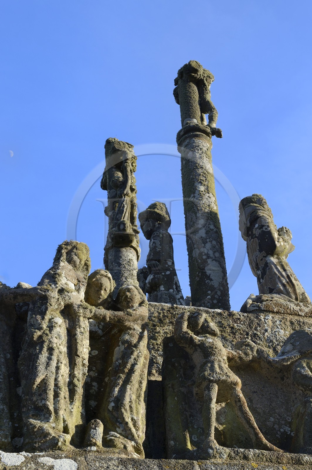 France, Finistère (29), , Saint-Jean-Trolimon, chapelle de Tronoën, détail du calvaire