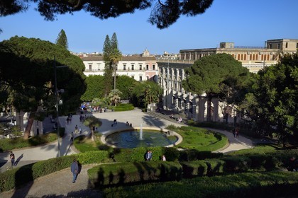 Italie, Sicile, Catane, ville baroque classée au Patrimoine Mondial de l'UNESCO, le jardin Bellini ou Villa Bellini inauguré en 1883