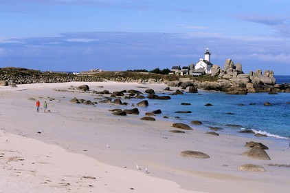 France, Finistère (29), Brignogan-Plages, phare a la Pointe de Pontusval