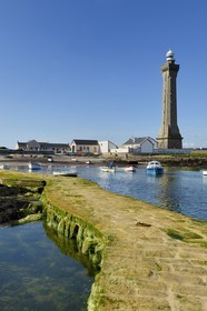 France, Finistere, Penmarch, Pointe de Penmarc'h, St Pierre Harbour, Eckmuhl Lighthouse