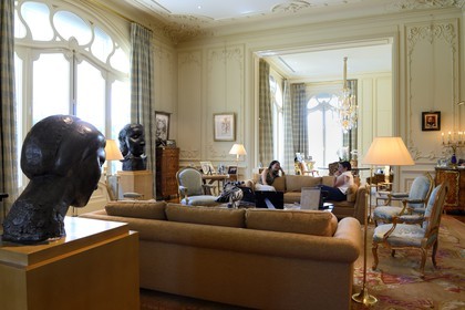 France, Alpes Maritimes, Cannes, the Villa La Californie where Picasso lived, today renamed the Pavillon de Flore by Marina Picasso, sculpture by Pablo Picasso (Head of a Woman - Boisgeloup 1931) in the living room