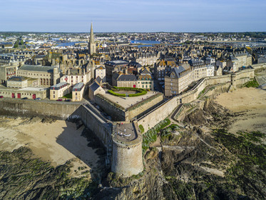 France, Ille et Vilaine, Cote d'Emeraude (Emerald Coast), Saint Malo, the walled city with the Bidouane Tower in the foreground (aerial view)