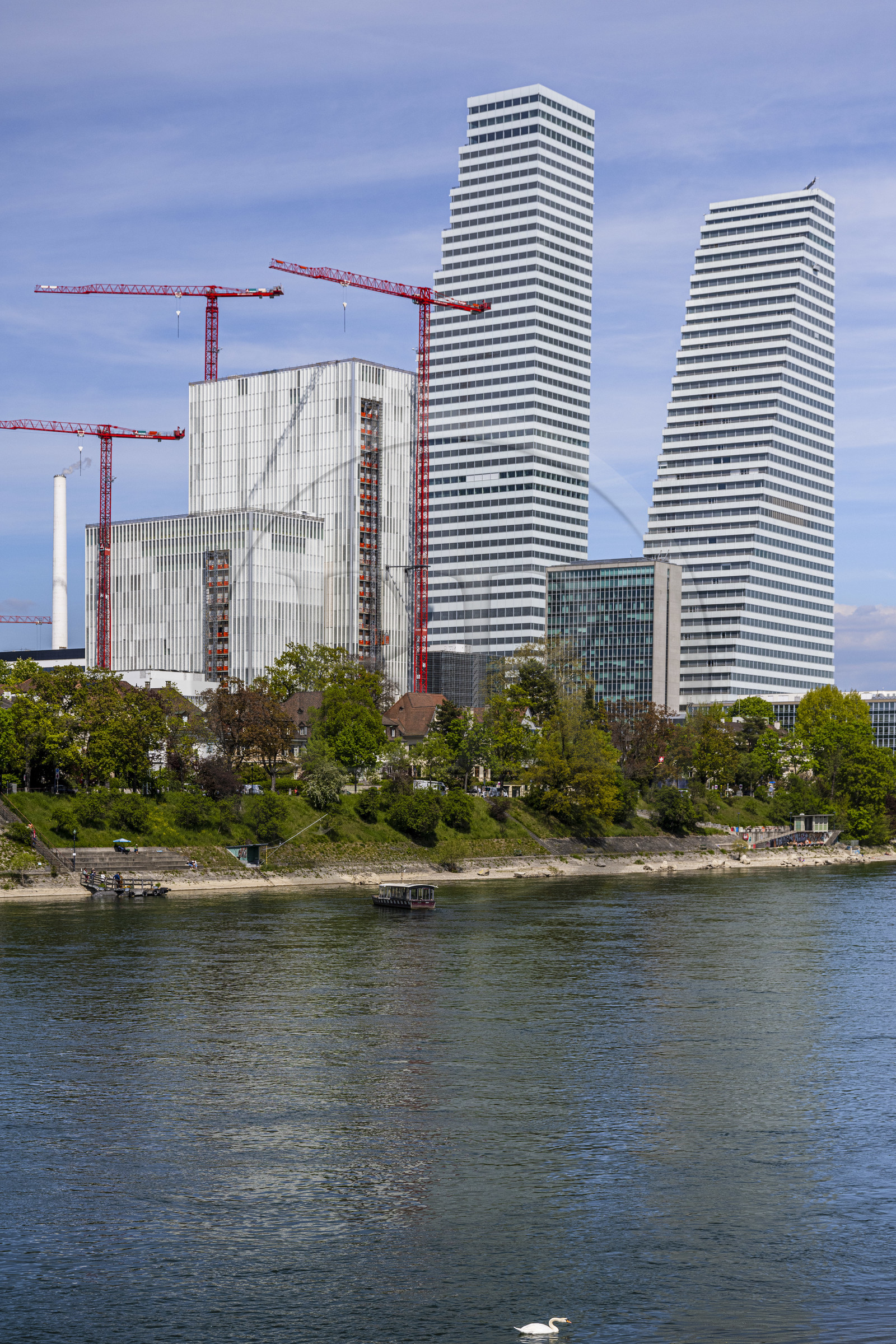 Suisse, Bâle, les Tours Roche, les plus hautes de Suisse signées par les architectes Herzog et de Meuron
