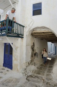 Grèce, Les Cyclades, mer Égée, île de Mykonos, Chora (Mykonos town), dans les ruelles de la vieille ville