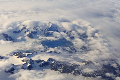 Norvège, Svalbard, glacier de la région sud du Spitzberg (vue aérienne)