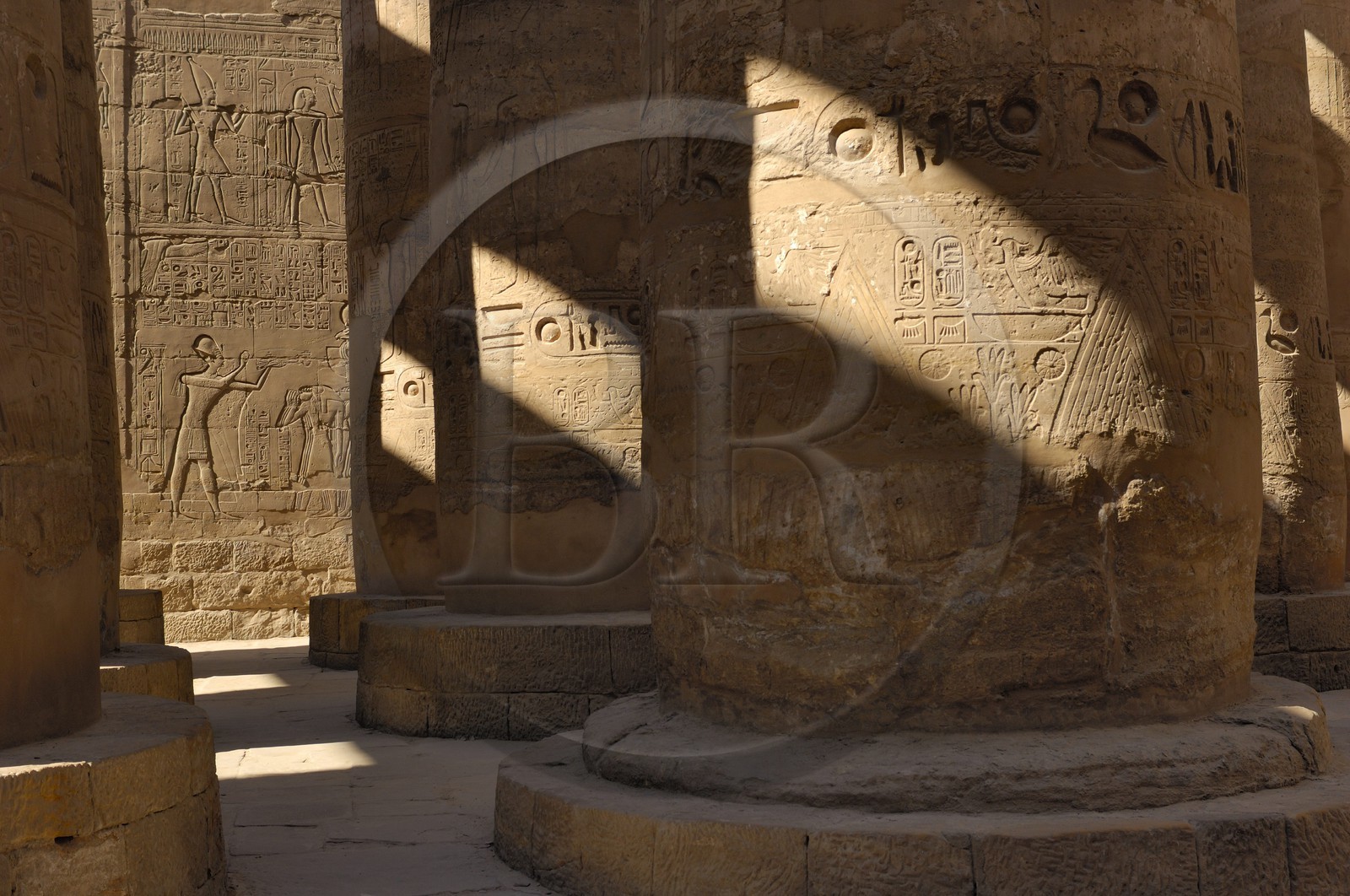 Egypte, Haute Egypte, vallée du Nil, Louxor, Karnak, classé Patrimoine Mondial de l'UNESCO, Grande Salle Hypostyle Egypte, Haute Egypte, vallée du Nil, Louxor, Karnak, classé Patrimoine Mondial de l'UNESCO, Grande Salle Hypostyle