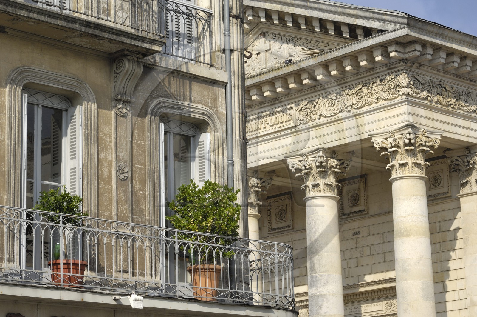 France, Charente-Maritime (17), Rochefort, la place Colbert, église Saint-Louis