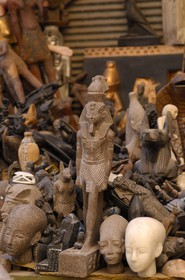Egypt, Upper Egypt, Nile Valley, Luxor, the souk, souvenirs for tourits