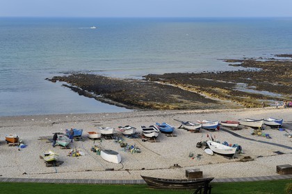France, Seine-Maritime, Cote d'Albatre, Yport, grounding port on the beach