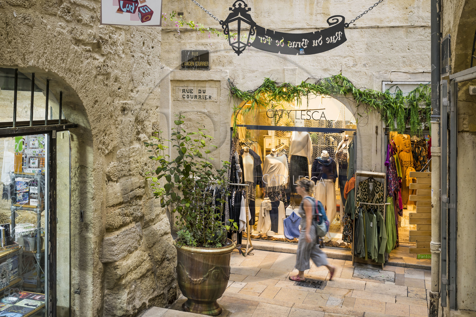 France, Hérault (34), Montpellier, centre historique appelé l'Ecusson, à l'angle de la rue du Bras de Fer et de la rue de l'ancien Courrier