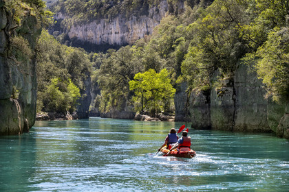 Var on the Left Bank and Alpes de Haute Provence on the Right Bank, Parc Naturel Regional du Verdon, Basses Gorges du Verdon downstream of Lake St. Croix, discovery by kayak of the gorges de Baudinard
