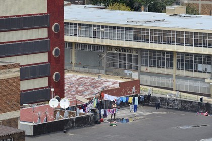 Afrique du Sud, province de Gauteng, Johannesburg, anciens entrepots et bureaux transformés en habitations de fortune