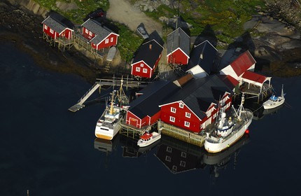 Norway, Nordland County, Lofoten Islands, Moskenes island , fishermen's village of Reine (aerial view)