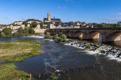 France, Nièvre, Nevers, the Loire downstream from the Pont de la Loire and the Saint-Cyr-et-Sainte-Julitte cathedral in the background (aerial view)
