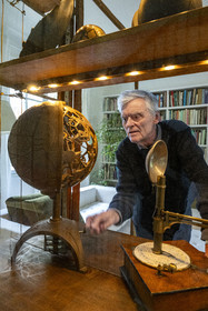 France, Paris, cartoonist and comic book author François Schuiten in his Parisian studio
