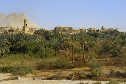Egypte, Haute Egypte, désert libyque, oasis de Dakhla, vieux village de Al-Qasr, la mosquée de Nasr el-Din