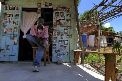 Tanzania, Morogoro district, Uluguru mountains, Mickael  the photographer from the village of Matombo