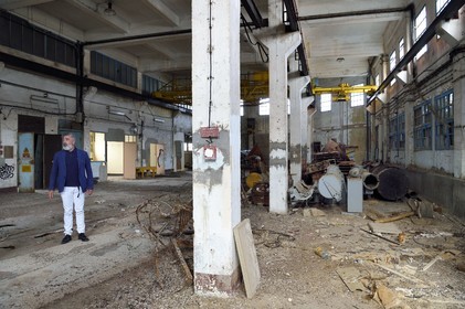 France, Var, Toulon, the torpedo mole in the heart of the harbor awaiting rehabilitation
