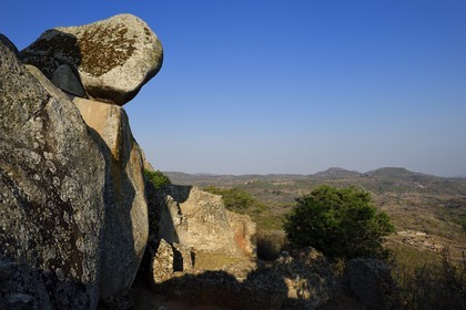Zimbabwe, Masvingo province, the ruins of the archaeological site of Great Zimbabwe, UNESCO World Heritage List, 10th-15th century, the Eastern Enclosure in the Hill Complex and the Valley Complex in the background