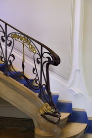 France, Meurthe-et-Moselle (54), Nancy, la maison Bergeret de style Art Nouveau, ferronneries monnaie du pape de l'escalier signées Louis Majorelle