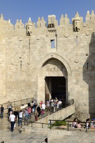 Israel, Jérusalem, ville sainte, vieille-ville classée Patrimoine Mondial de l'UNESCO, la Porte de Damas est l'entrée principale de la vieille ville