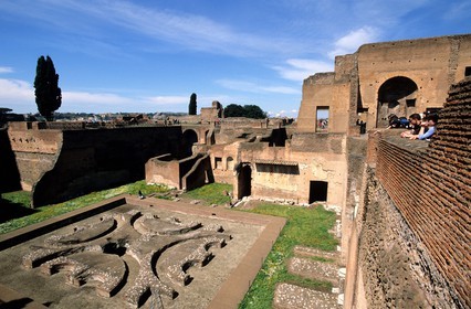 Italie, Latium, Rome, le Palatin, le péristyle inférieur de la Domus Augustana