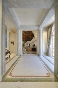 France, Alpes Maritimes, Cannes, the Villa La Californie where Picasso lived, today renamed the Pavillon de Flore by Marina Picasso, the lobby