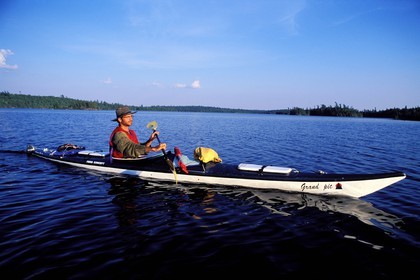 Canada, Quebec Province, La Verendrye Wildlife Reserve, sea kayak on the lake Victoria